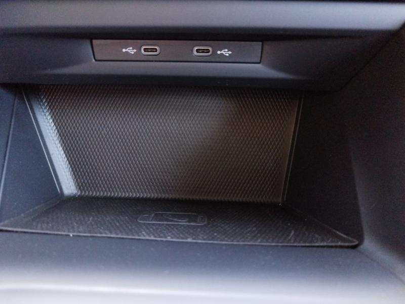 VW Golf Variant Life TDI