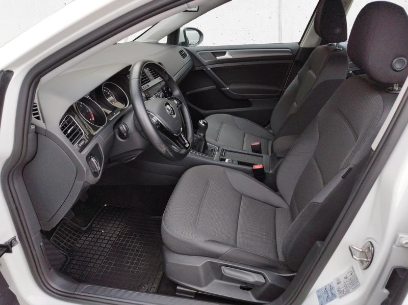 VW Golf Variant Comfortline TDI SCR