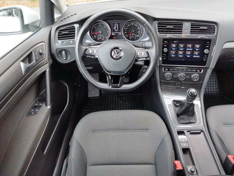 VW Golf Variant Comfortline TDI SCR