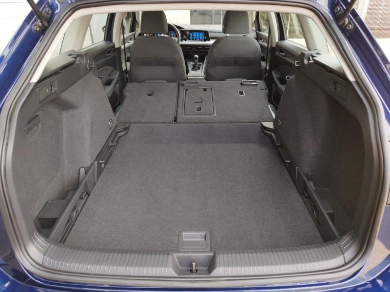 VW Golf Variant Life TDI