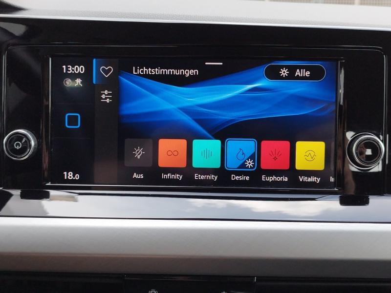 VW Golf Variant Life TDI