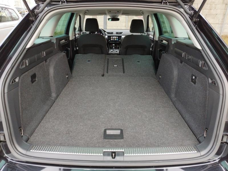 Škoda Superb Combi Ambition TDI DSG