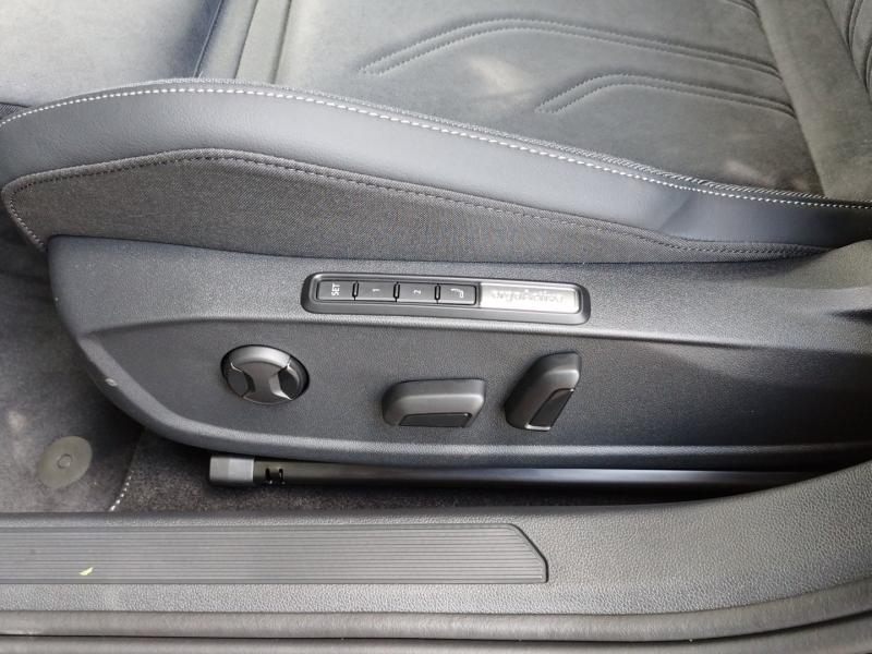 VW Golf Rabbit eHybrid DSG 150 kW