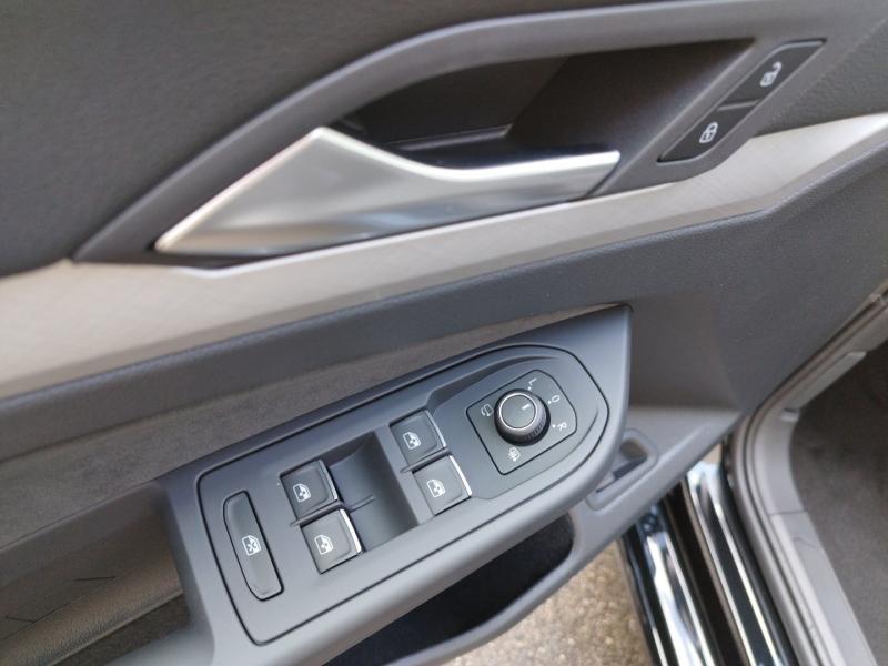 VW Golf Rabbit eHybrid DSG 150 kW