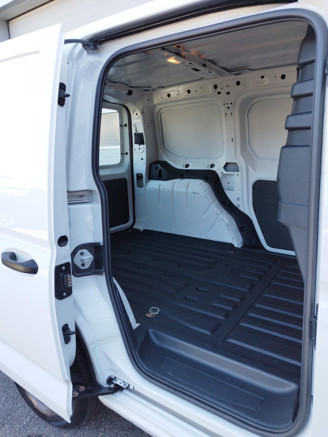VW Caddy Cargo Entry TDI