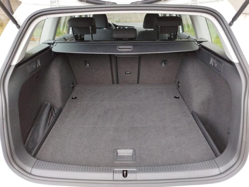 VW Golf Variant Comfortline TDI SCR