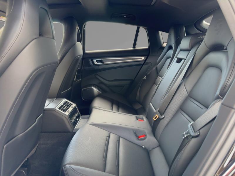 Porsche Panamera 4 E-Hybrid