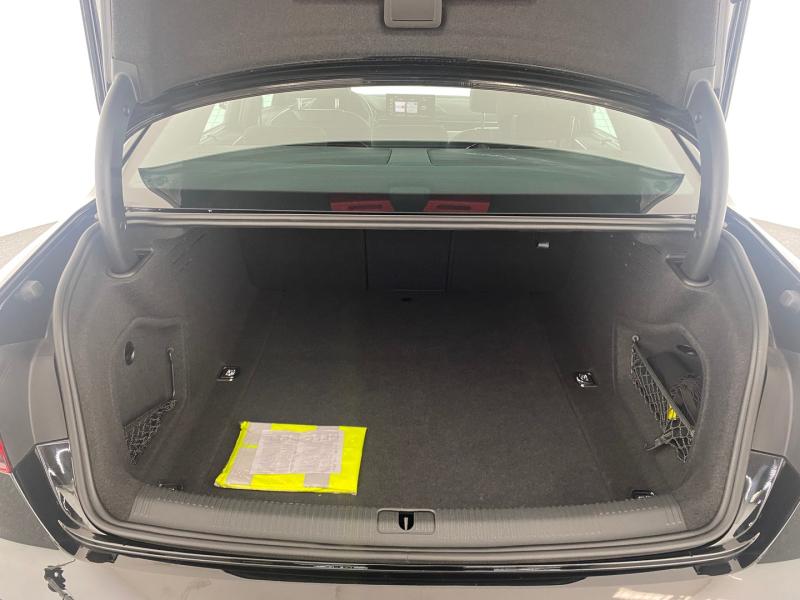 Audi A4 Limousine 35 TDI advanced