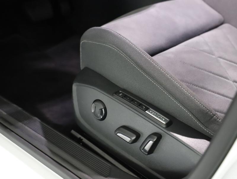 VW Golf Variant Life TDI DSG