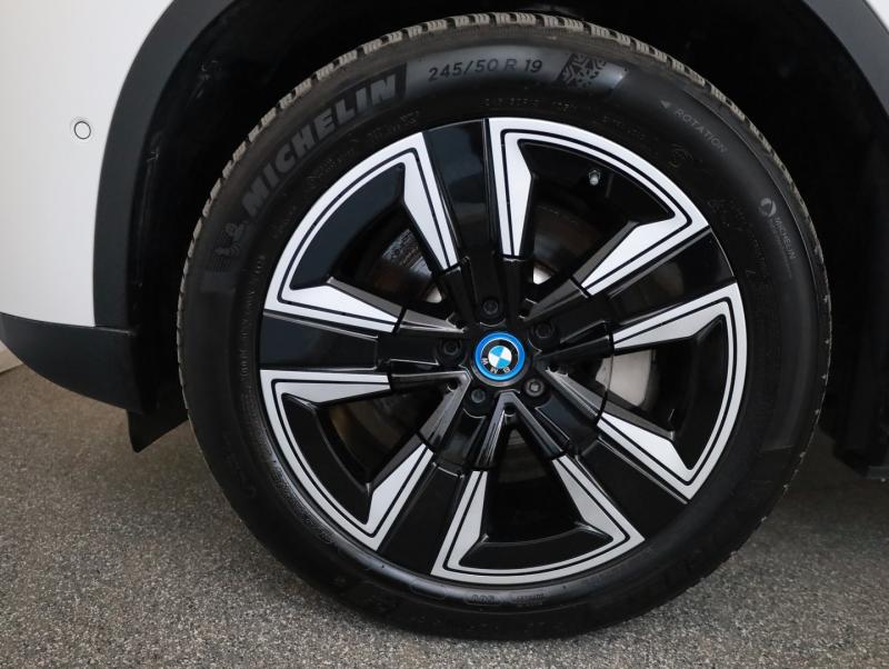 BMW iX3 Impressive