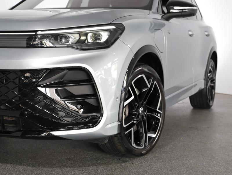 VW Tiguan R-Line eHybrid DSG 150 kW