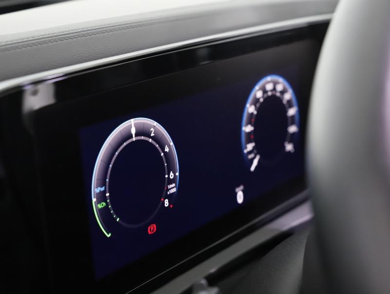 VW Tiguan R-Line eHybrid DSG 150 kW