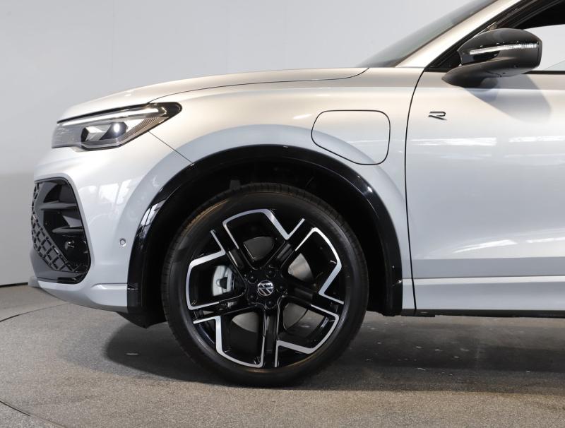 VW Tiguan R-Line eHybrid DSG 150 kW