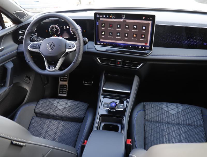 VW Tiguan R-Line eHybrid DSG 150 kW