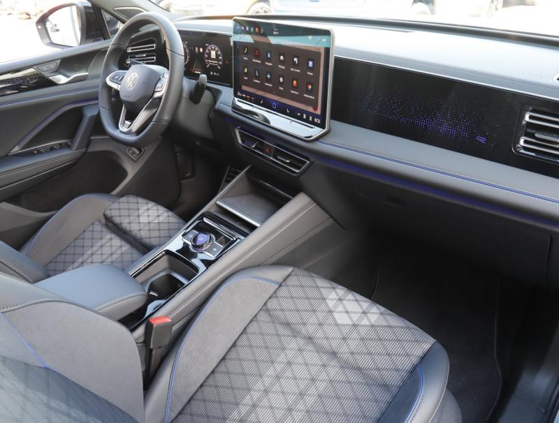 VW Tiguan R-Line eHybrid DSG 150 kW