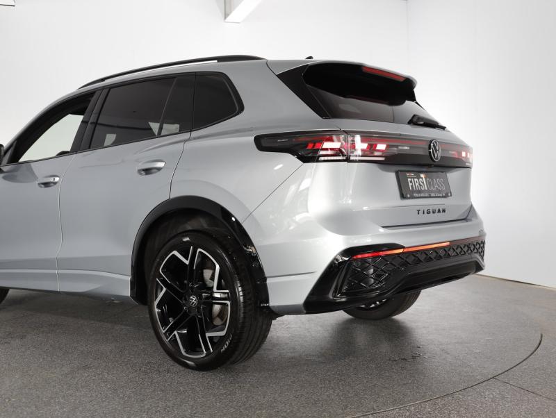 VW Tiguan R-Line eHybrid DSG 150 kW