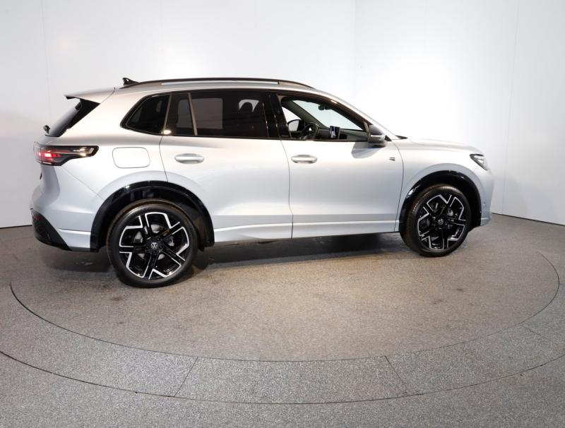 VW Tiguan R-Line eHybrid DSG 150 kW