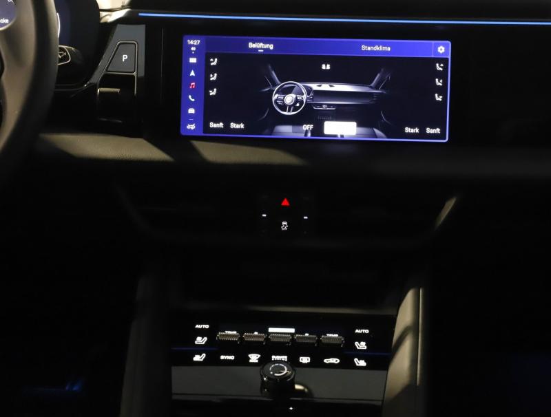 Porsche Macan 4