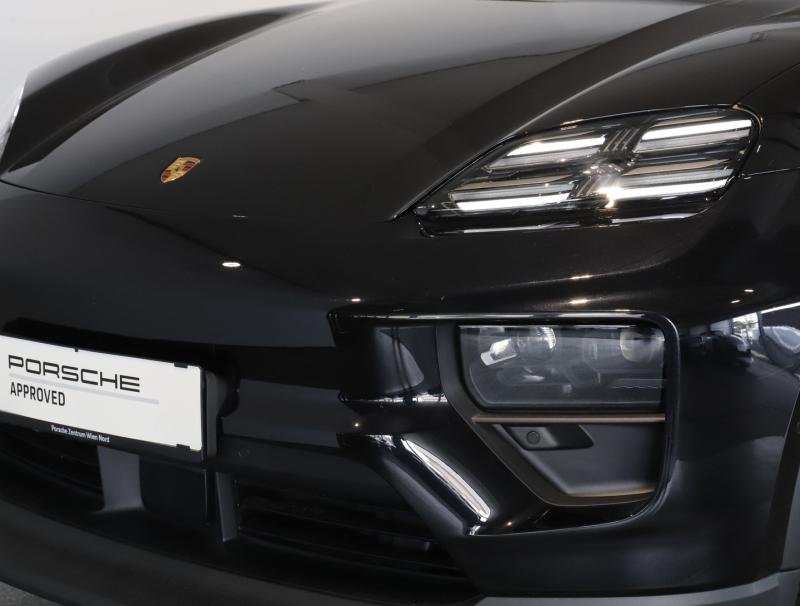 Porsche Macan 4