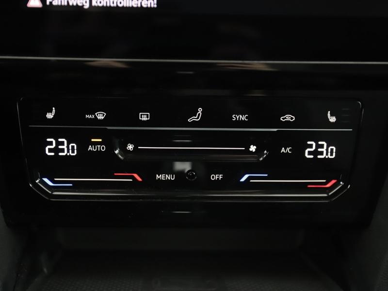 VW Passat Variant Business TDI DSG