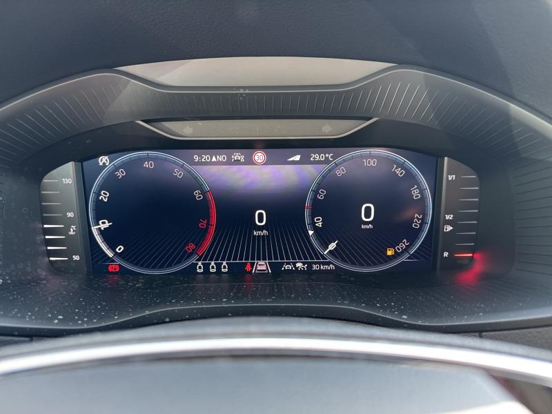 Škoda Karoq Selection TSI