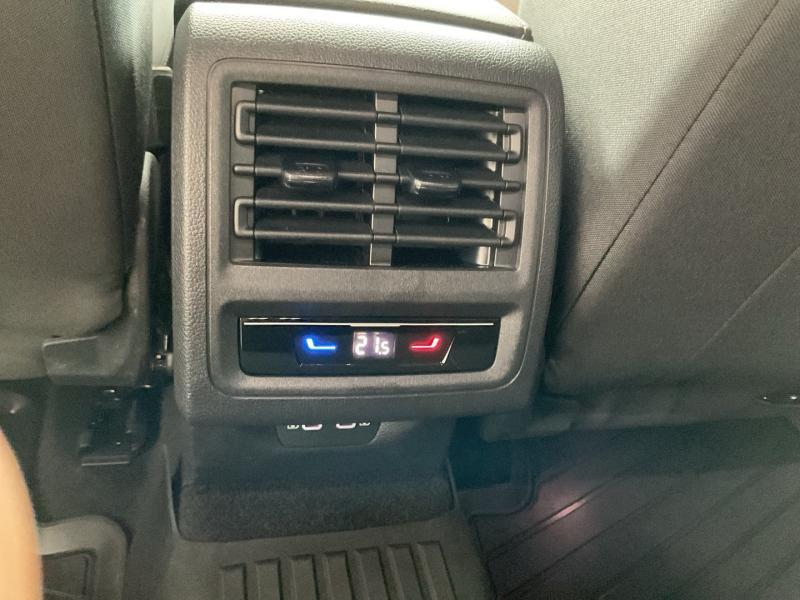 VW Golf Variant Life TDI 4MOTION DSG