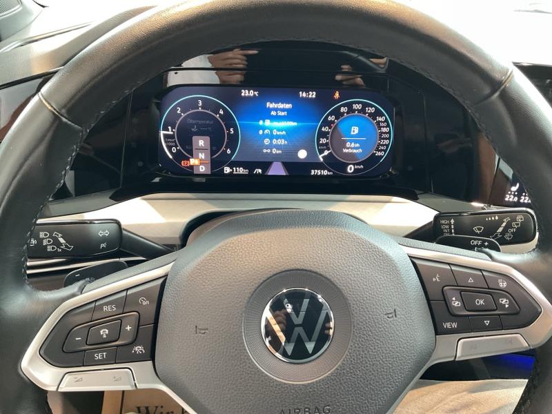 VW Golf Variant Life TDI 4MOTION DSG