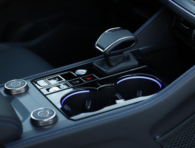 VW Touareg R eHybrid TSI 4MOTION