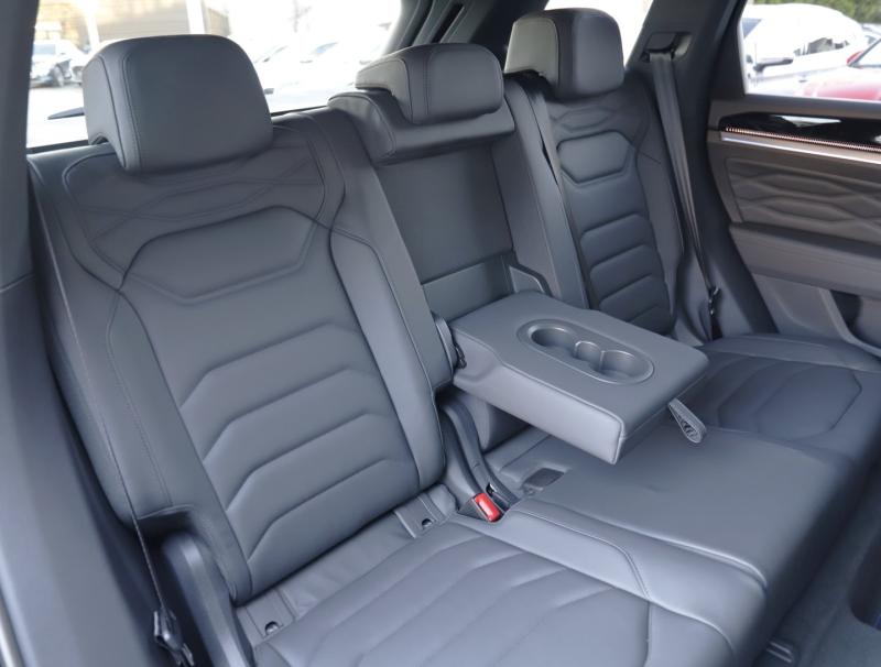 VW Touareg R eHybrid TSI 4MOTION