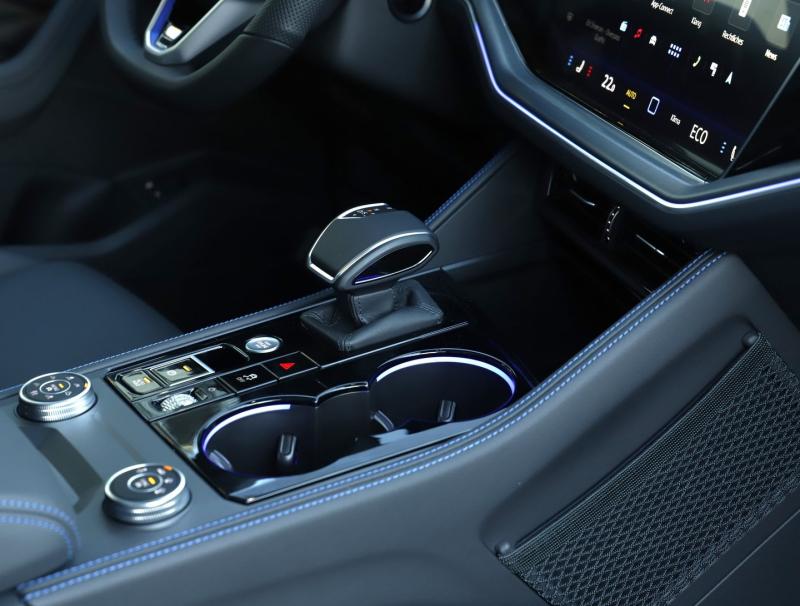 VW Touareg R eHybrid TSI 4MOTION