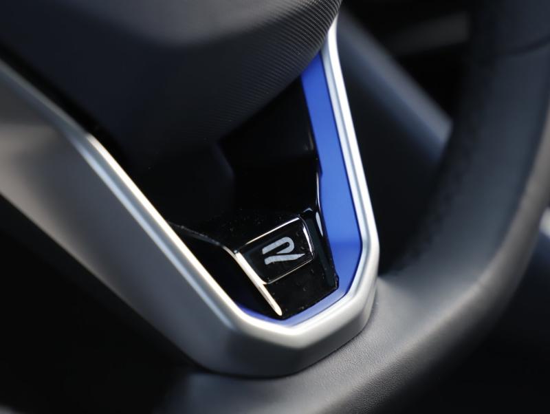 VW Touareg R eHybrid TSI 4MOTION