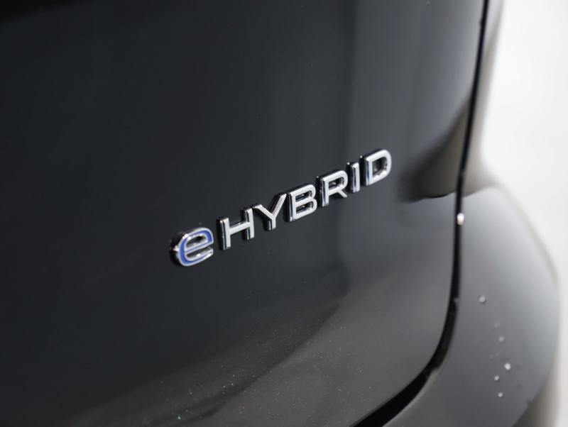 VW Touareg R eHybrid TSI 4MOTION
