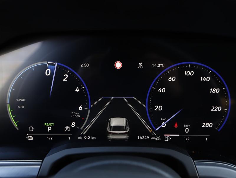 VW Touareg R eHybrid TSI 4MOTION