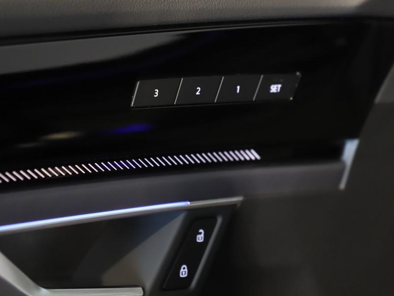 VW Touareg R eHybrid TSI 4MOTION