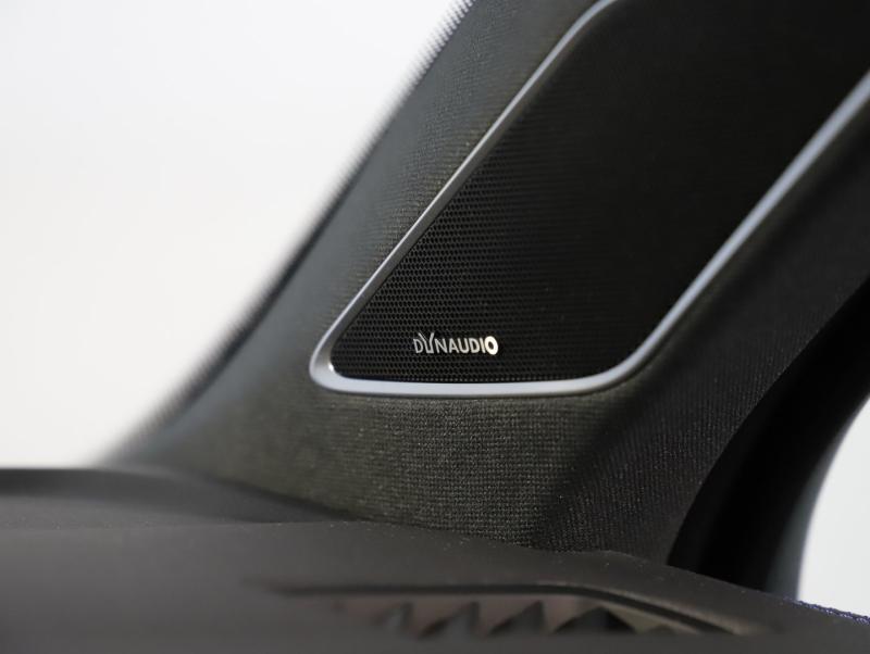 VW Touareg R eHybrid TSI 4MOTION