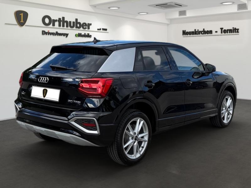 Audi Q2 30 TFSI admired