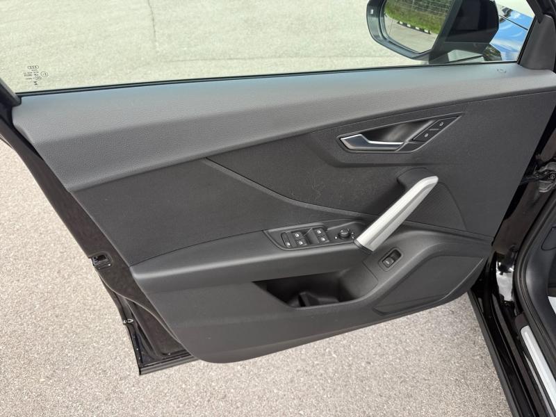 Audi Q2 30 TFSI admired