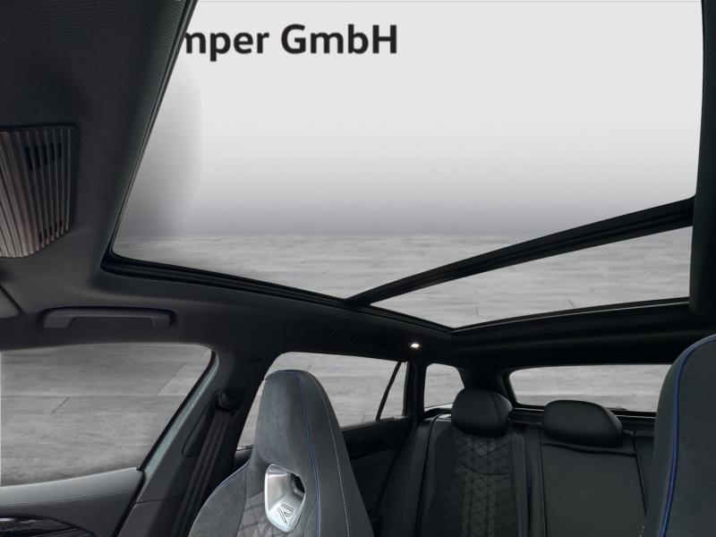 VW Passat Variant Sport eHybrid 150kW