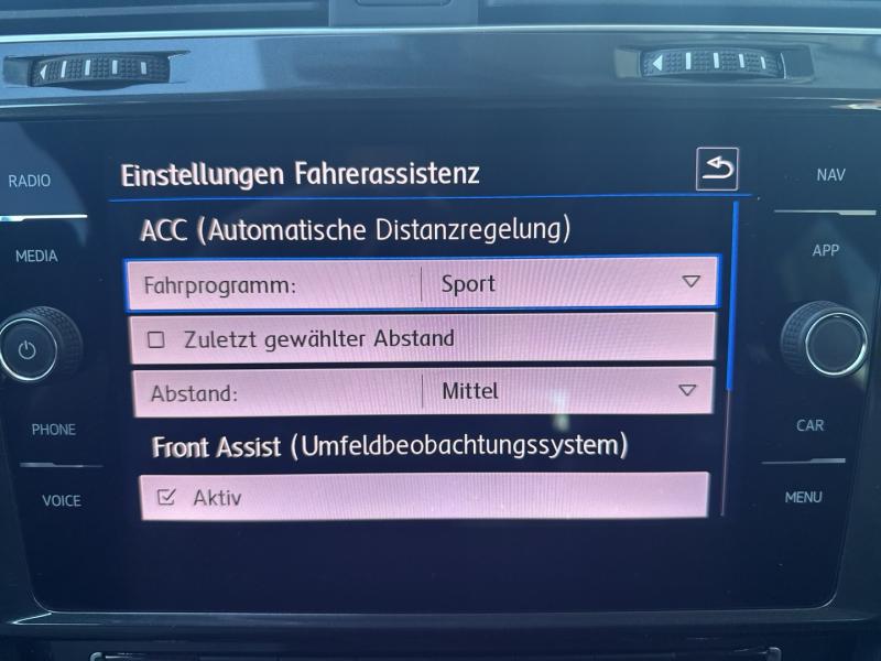 VW Golf Variant Comfortline TDI SCR