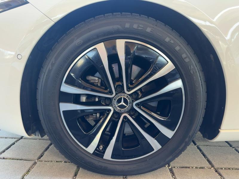 MERCEDES-BENZ A 180 d NP € 43.092.-