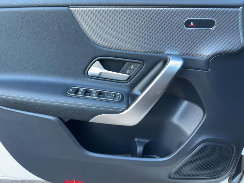 MERCEDES-BENZ A 180 d NP € 43.092.-