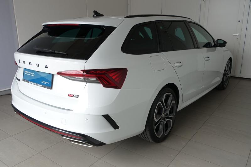 Škoda OCTAVIA Combi RS TSI 245 DSG