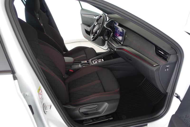 Škoda OCTAVIA Combi RS TSI 245 DSG