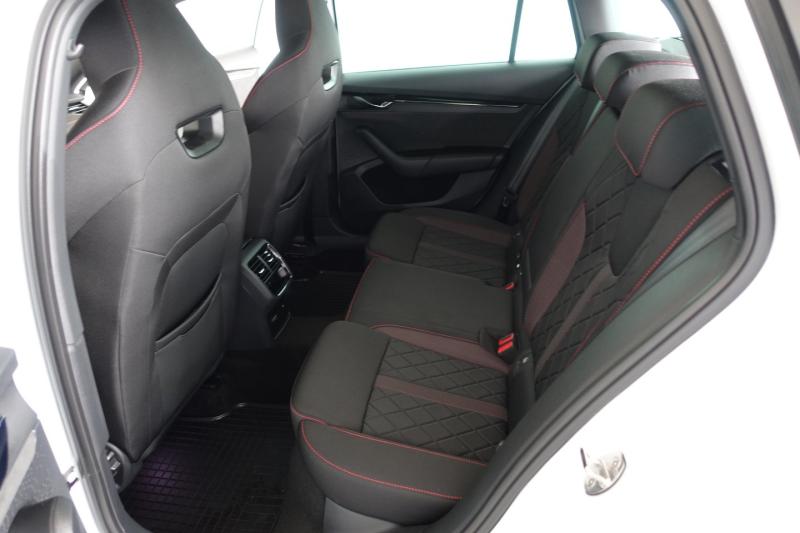 Škoda OCTAVIA Combi RS TSI 245 DSG