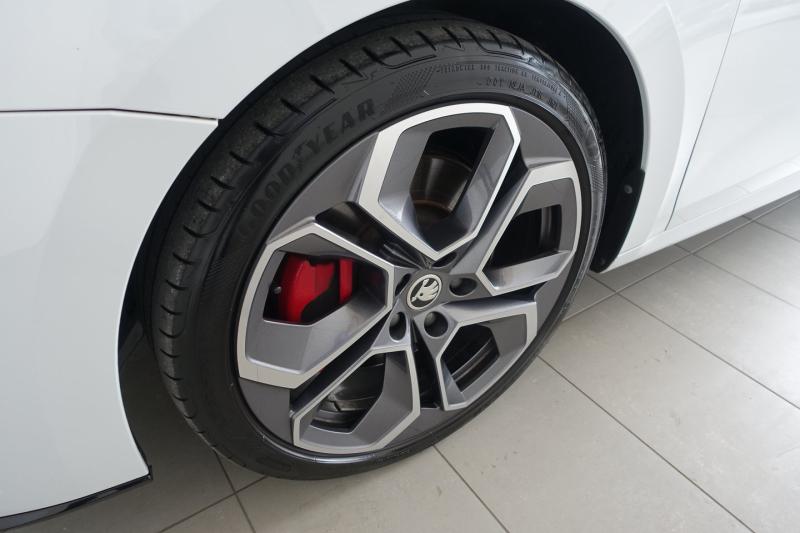 Škoda OCTAVIA Combi RS TSI 245 DSG