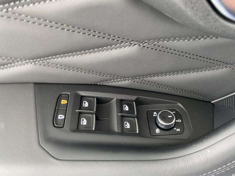 VW Touareg R eHybrid TSI 4MOTION