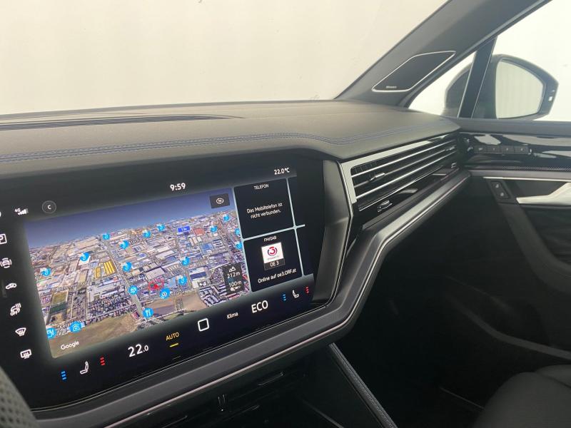 VW Touareg R eHybrid TSI 4MOTION