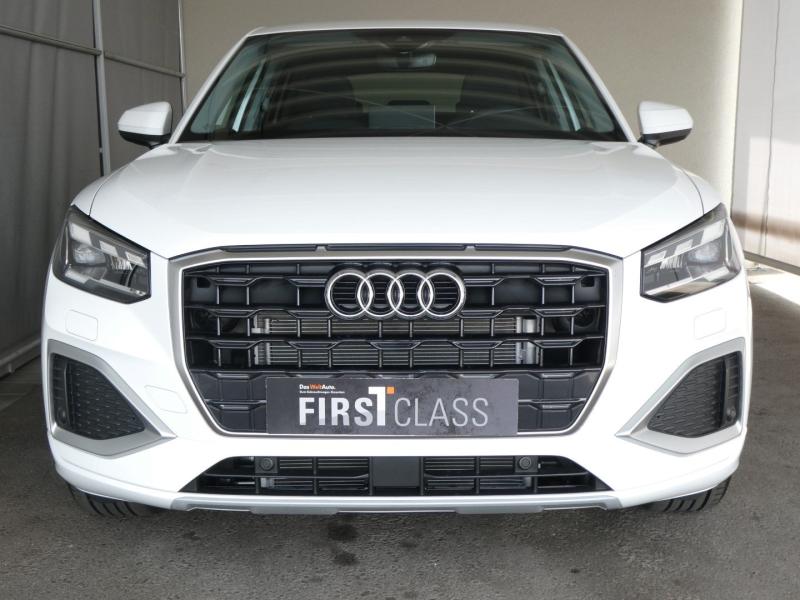Audi Q2 30 TFSI admired