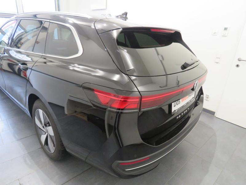 VW Passat Variant Business eTSI DSG