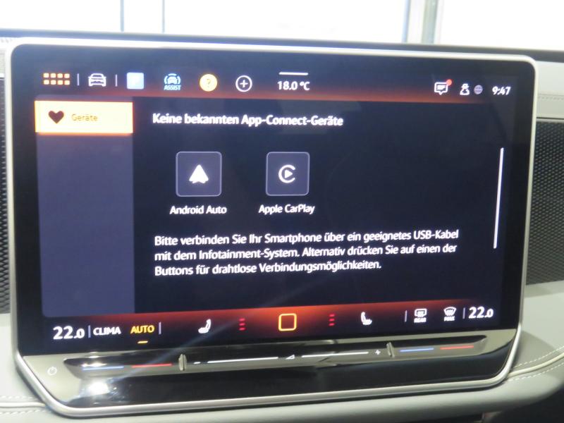 VW Passat Variant Business eTSI DSG